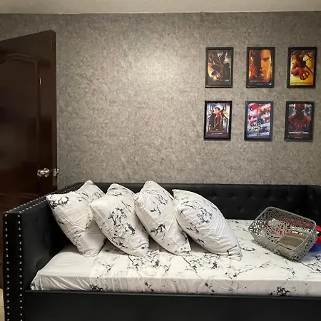 Marvel Suite Staycation -Near Dona Elena Tower