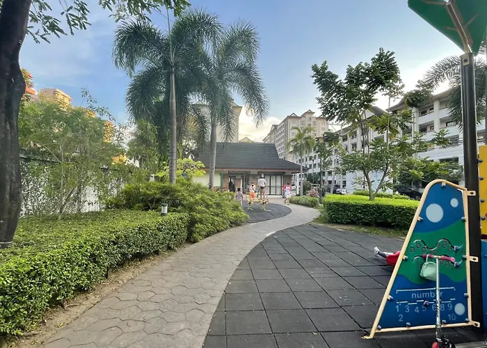 Marvel Staycation -near Dona Elena Tower